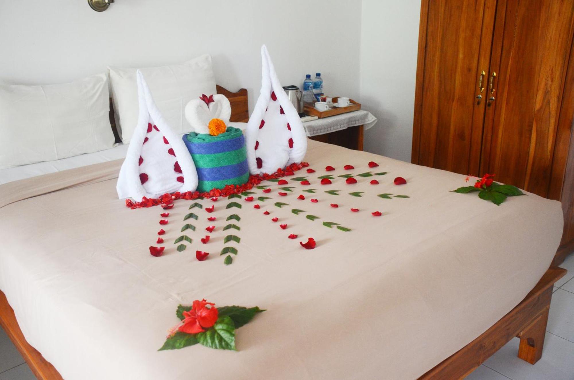 Mamaras Guest House Sakti Luaran gambar